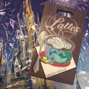Lattes With Character-Ariel Pin